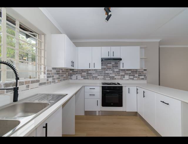2 BEDROOM SIMPLEX RENTED IN NORTHWOLD